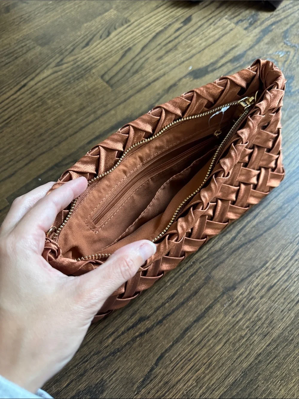 N/A elegant woven